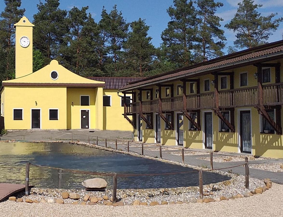 Blatsky Dvur Aparthotel Veselí nad Lužnicí Exterior foto